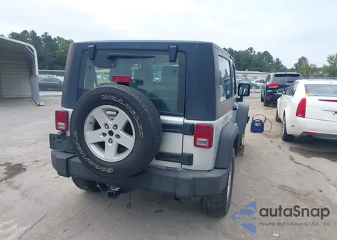 2008 Jeep Wrangler X z USA, uszkodzony, nr VIN 1J4FA24108L632149